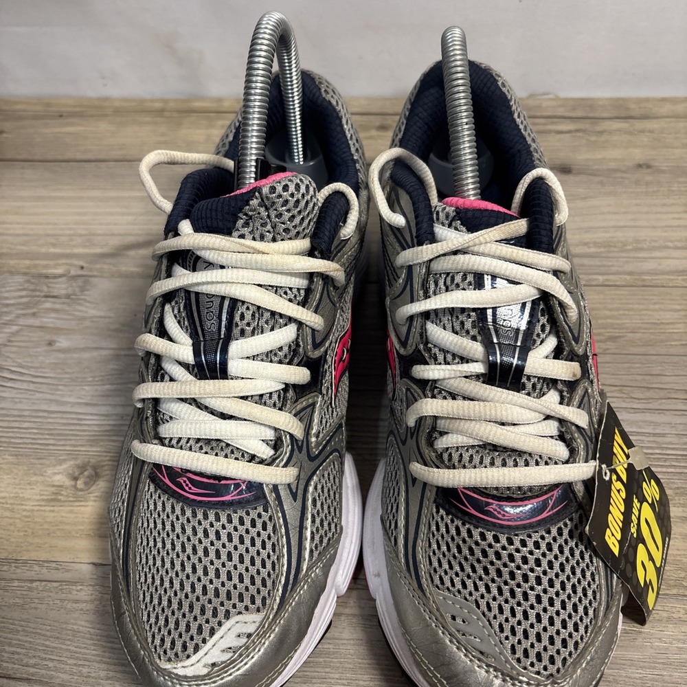 Saucony Liberate Women's 7.5 Gray Silver Pink‎ White Blue Running Shoe S15231-2 - Picture 4 of 10